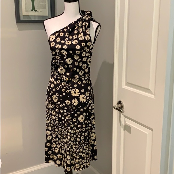 Gucci Dresses & Skirts - Gucci one sided shoulder dress